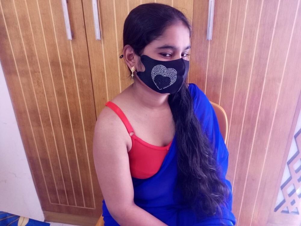 Hot_Sweeti offline XXX-chatje