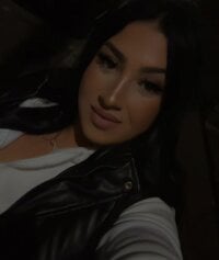 Simo_Simona's Offline Chat Room