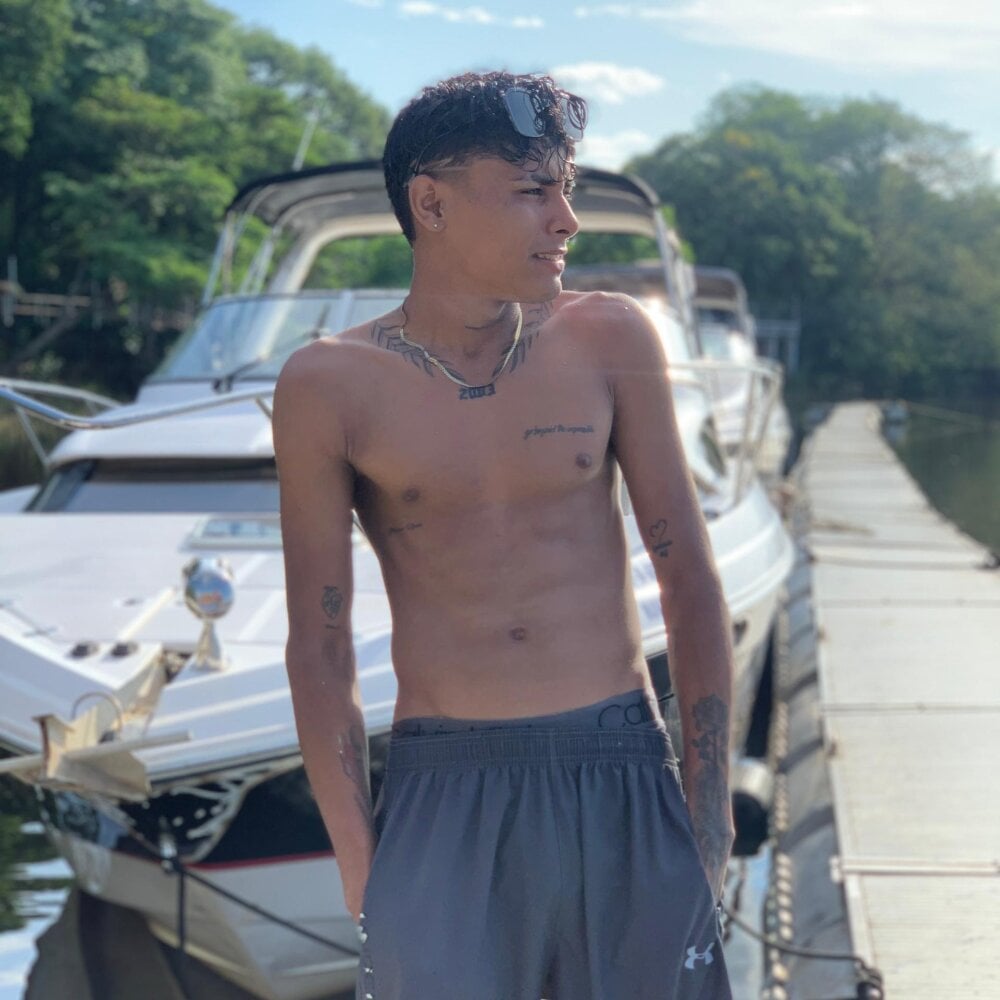 griegosexy_44 from stripchat