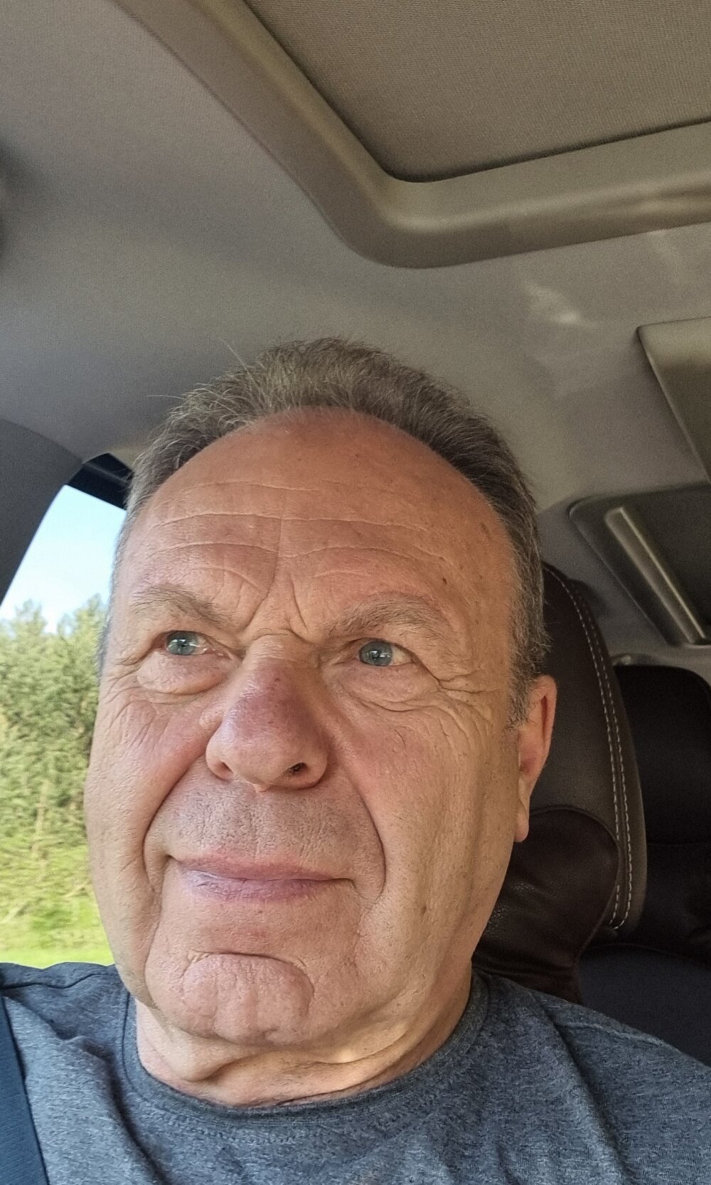 frostvv from stripchat