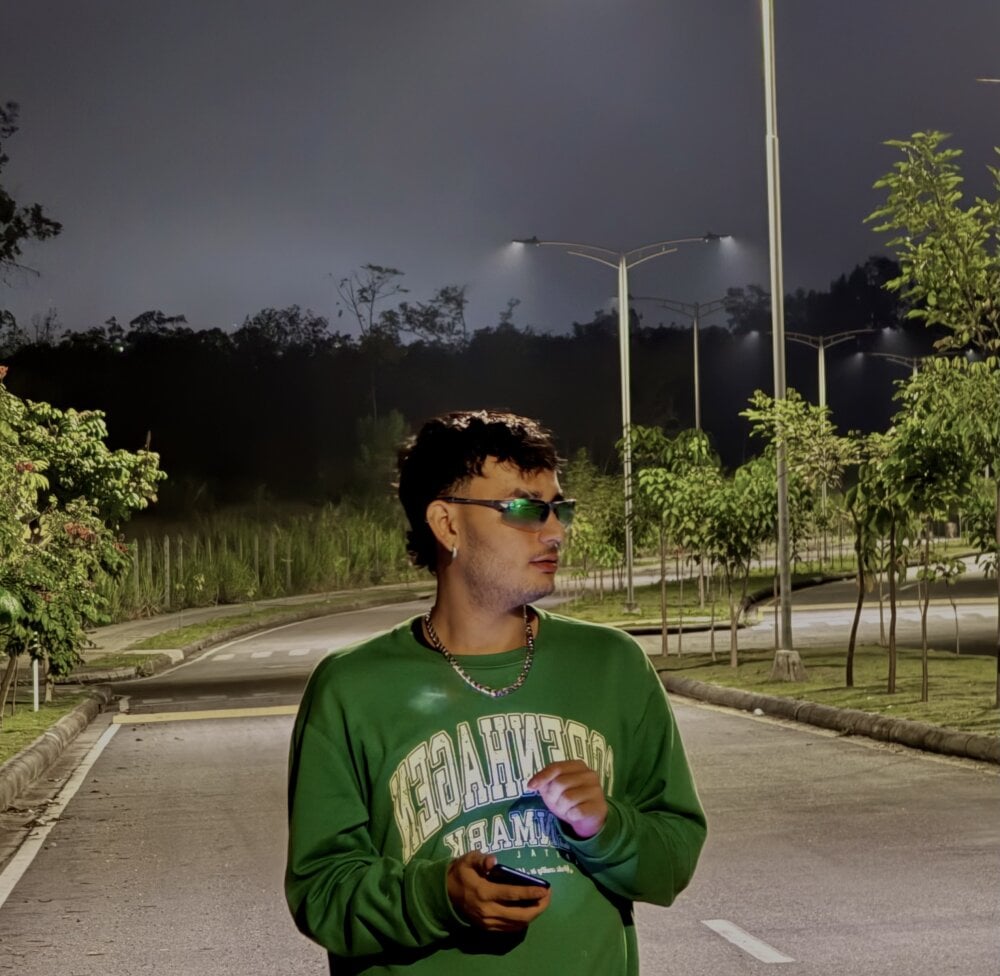 brunicci from stripchat