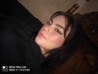 mia_malcove_v_'s Offline Chat Room