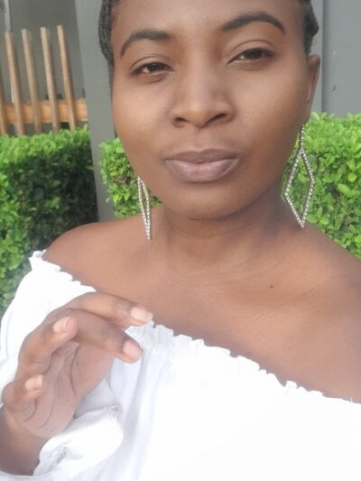 Pretty-Theshano