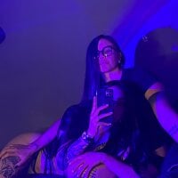 moonbluee_'s Live Sex Cam Show