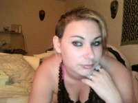 krisprollsBZHsex's Offline XXX Chat