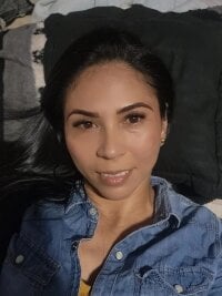 yohacriss's webcam live show