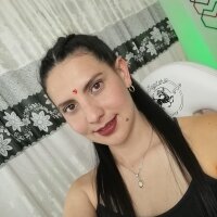 Tyfanny-Jones' Offline Chat Room
