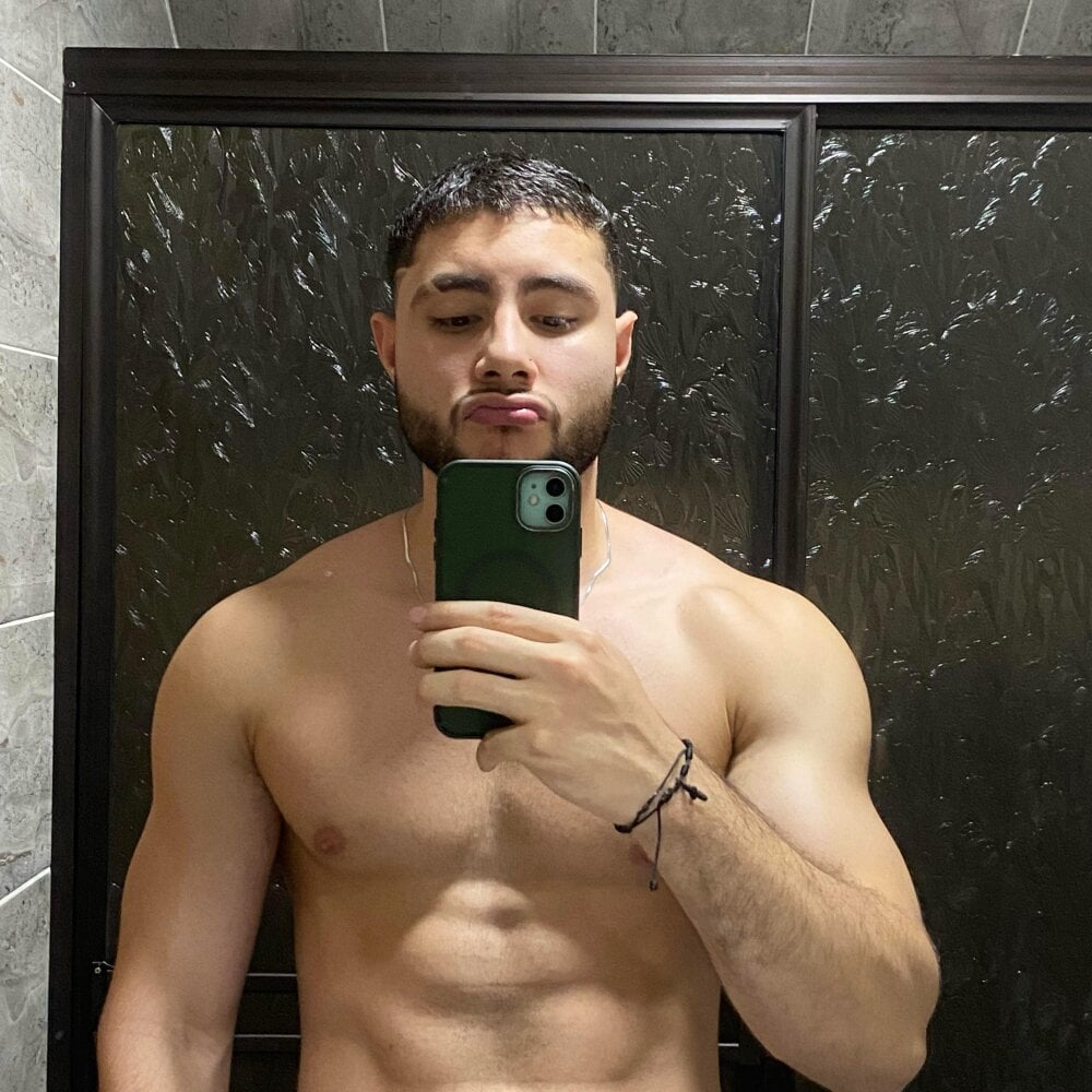 bryan_mugn profile