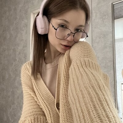 lucettagise from stripchat