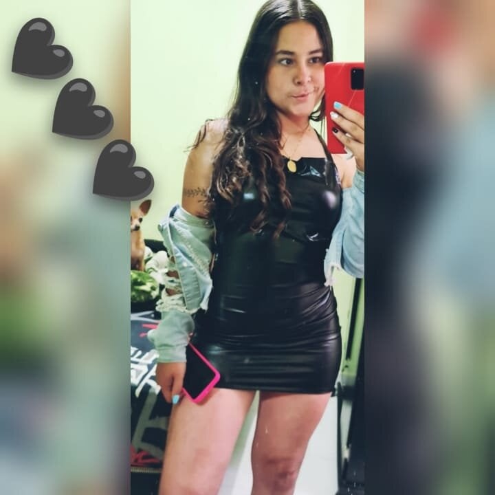 Live sex webcam photo for zooe_wills #289946870