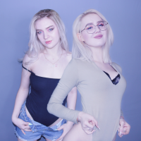 Dolls_h0use's Offline Chat Room