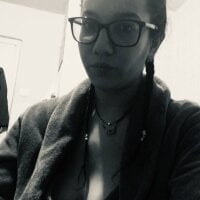 PeachyMV's Offline Chat Room