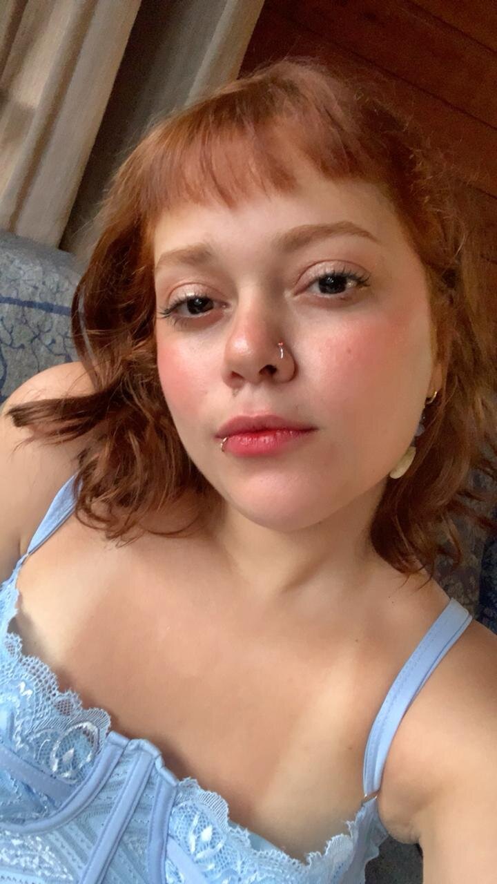 ceciliaescarlate