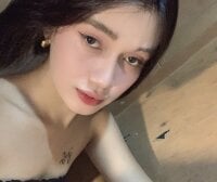 urgirl_mikah's webcam live show