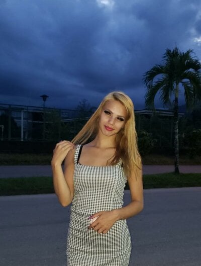 rondonita_bonita 😜 online nude cam