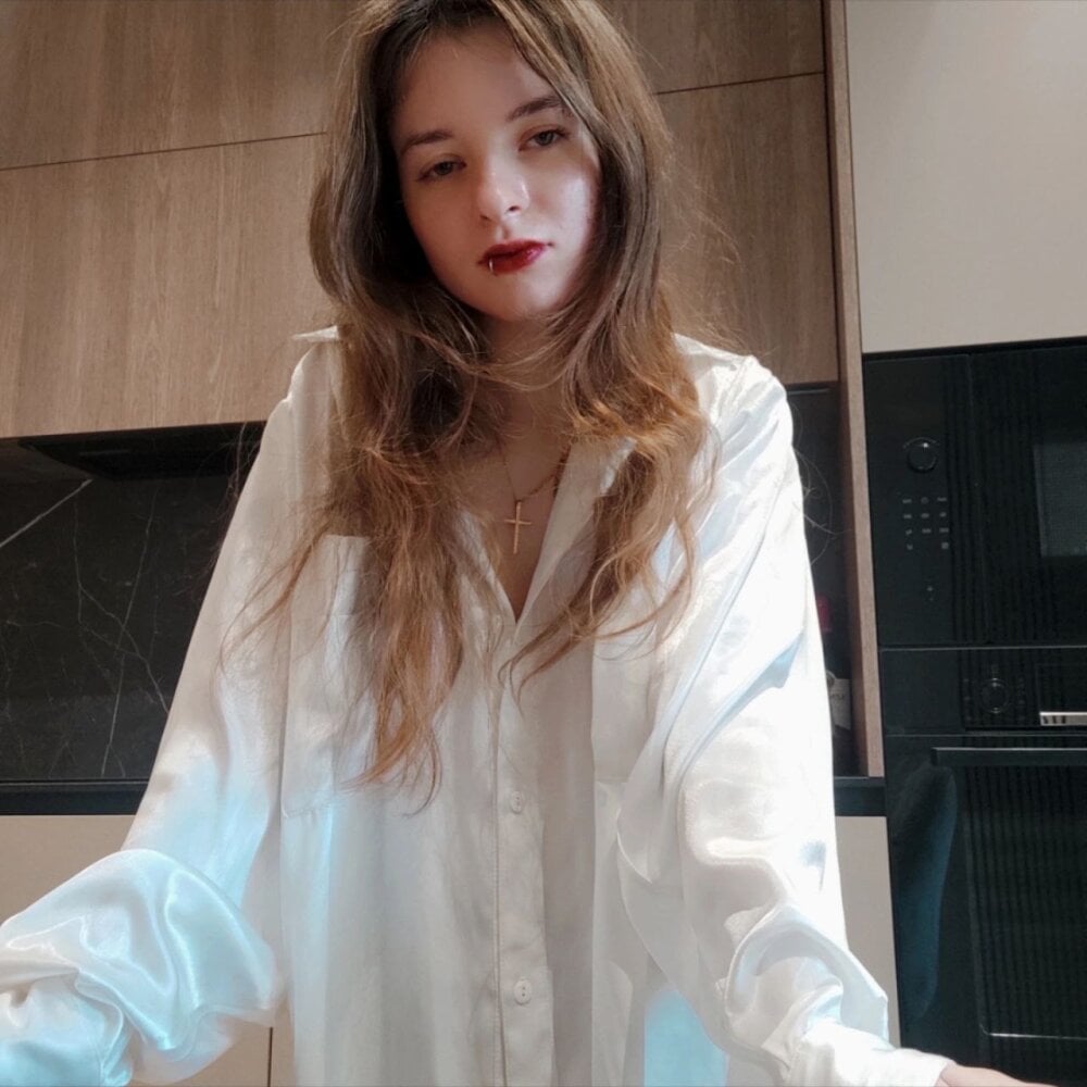 cheapadultsexcams.com bunkedtempter livesex profile in bisexual cams