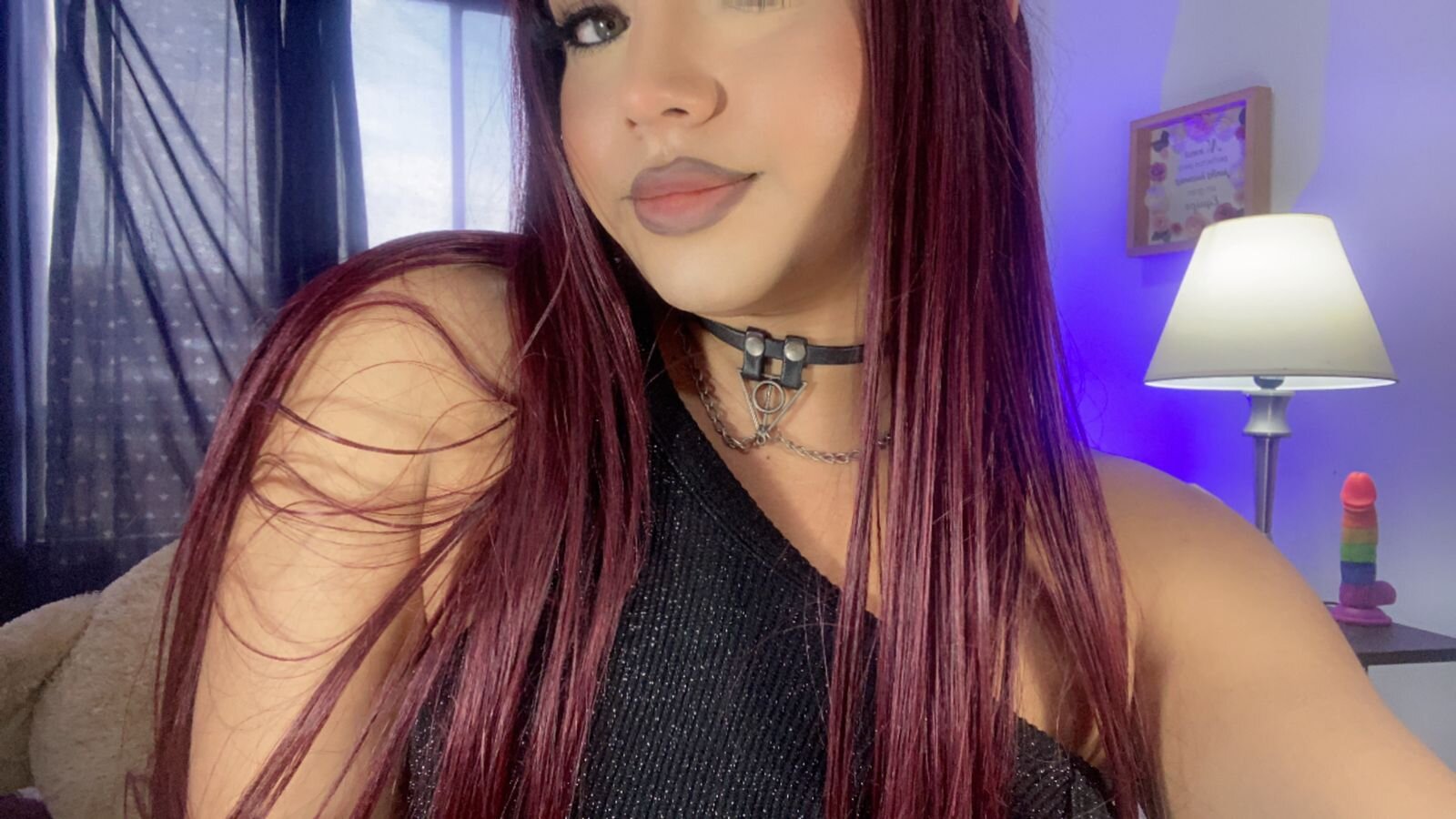LuciaSexy_R