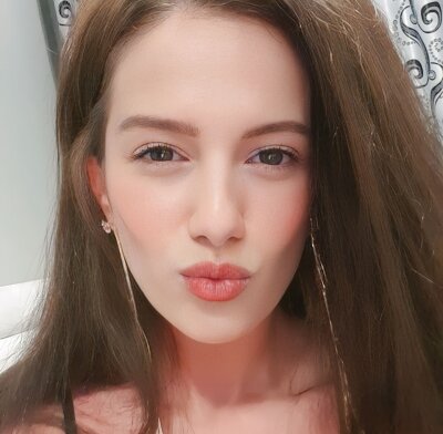 EveIyne 🔢 webcam chat