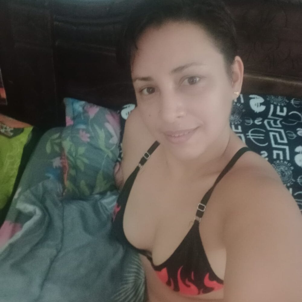 Live sex webcam photo for AmandaCams #291721490