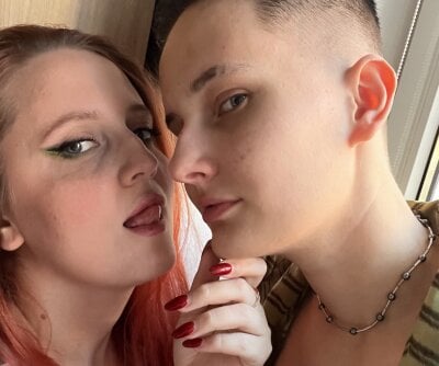 Twixy_ 🥠 live nude chat