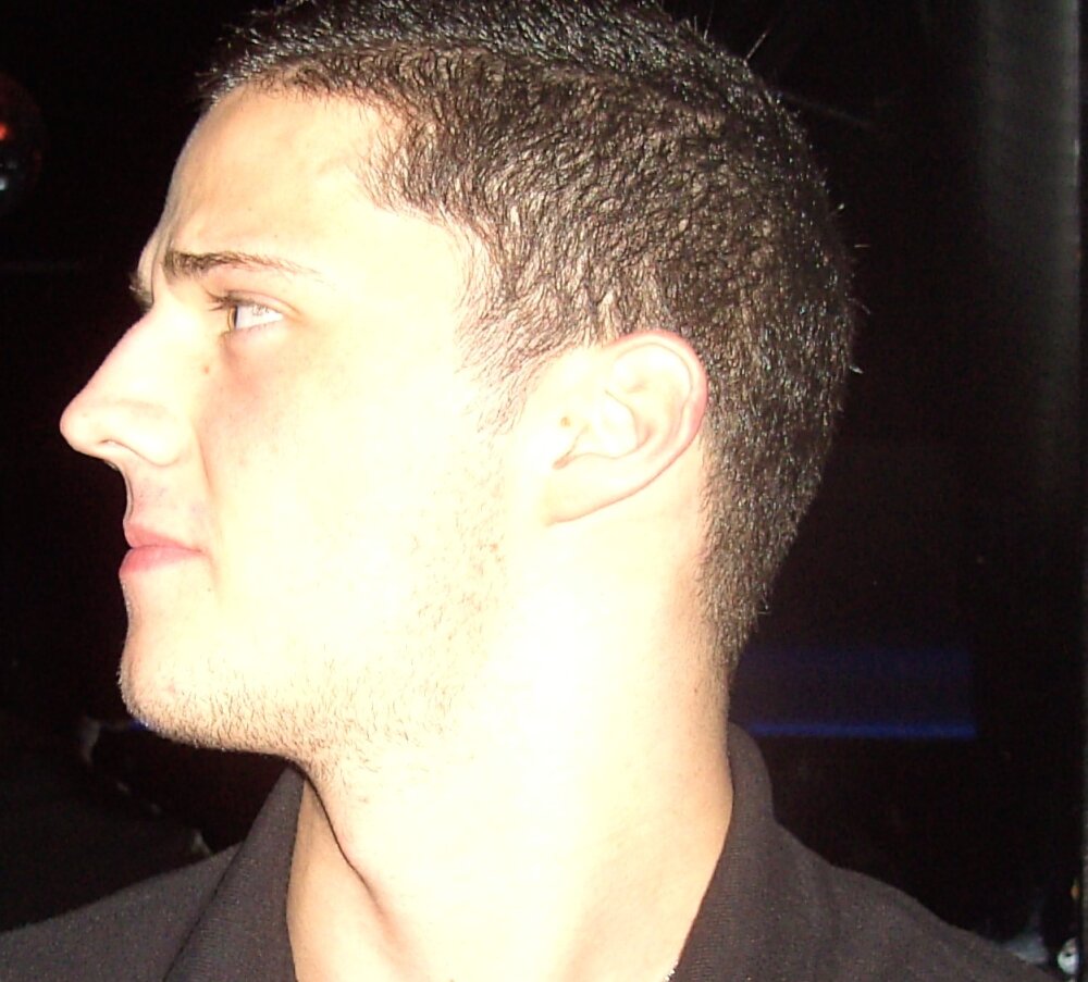 thenewhands0meguy profile