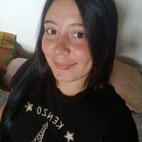 juliettehampton's Offline Chat Room
