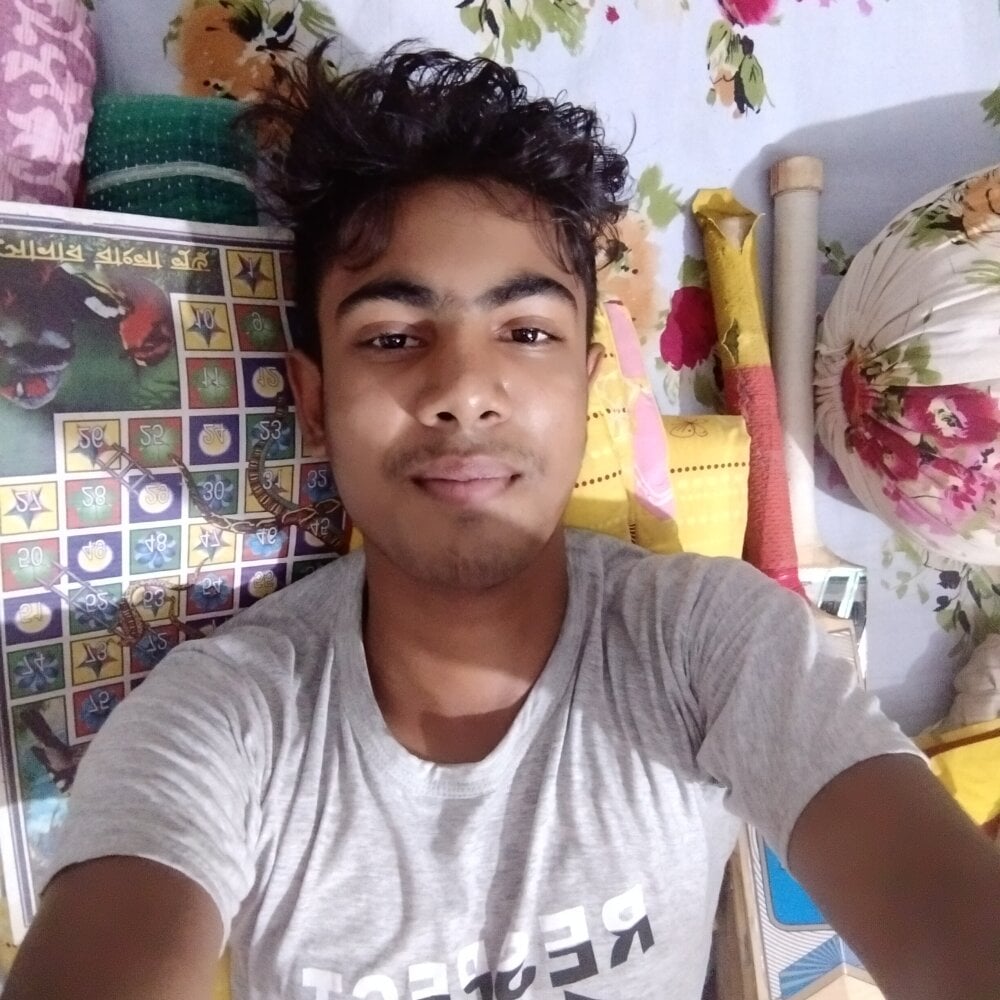 cutetaraaarhjn's Offline XXX Chat