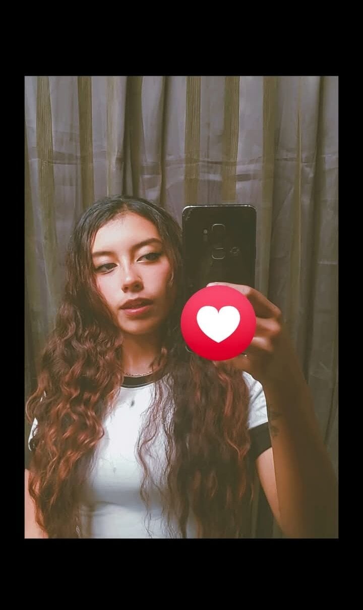 bestlivesexchat.com vaynz livesex profile in brown-hair cams