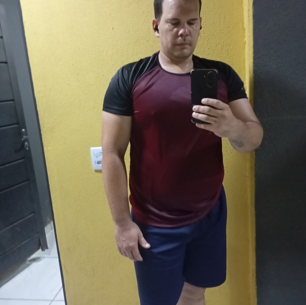 Mar14469 Offline XXX-Chat