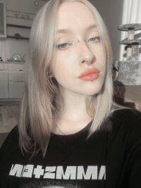 MILKYCOFFEE's Offline Chat Room