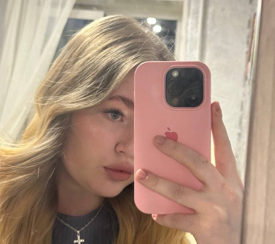 FeliciaLorne Chat XXX offline