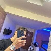 Model AlessandroDybala