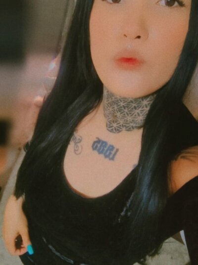 roxxyandrewsx Avatar