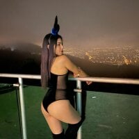 katty_j's Offline Chat Room