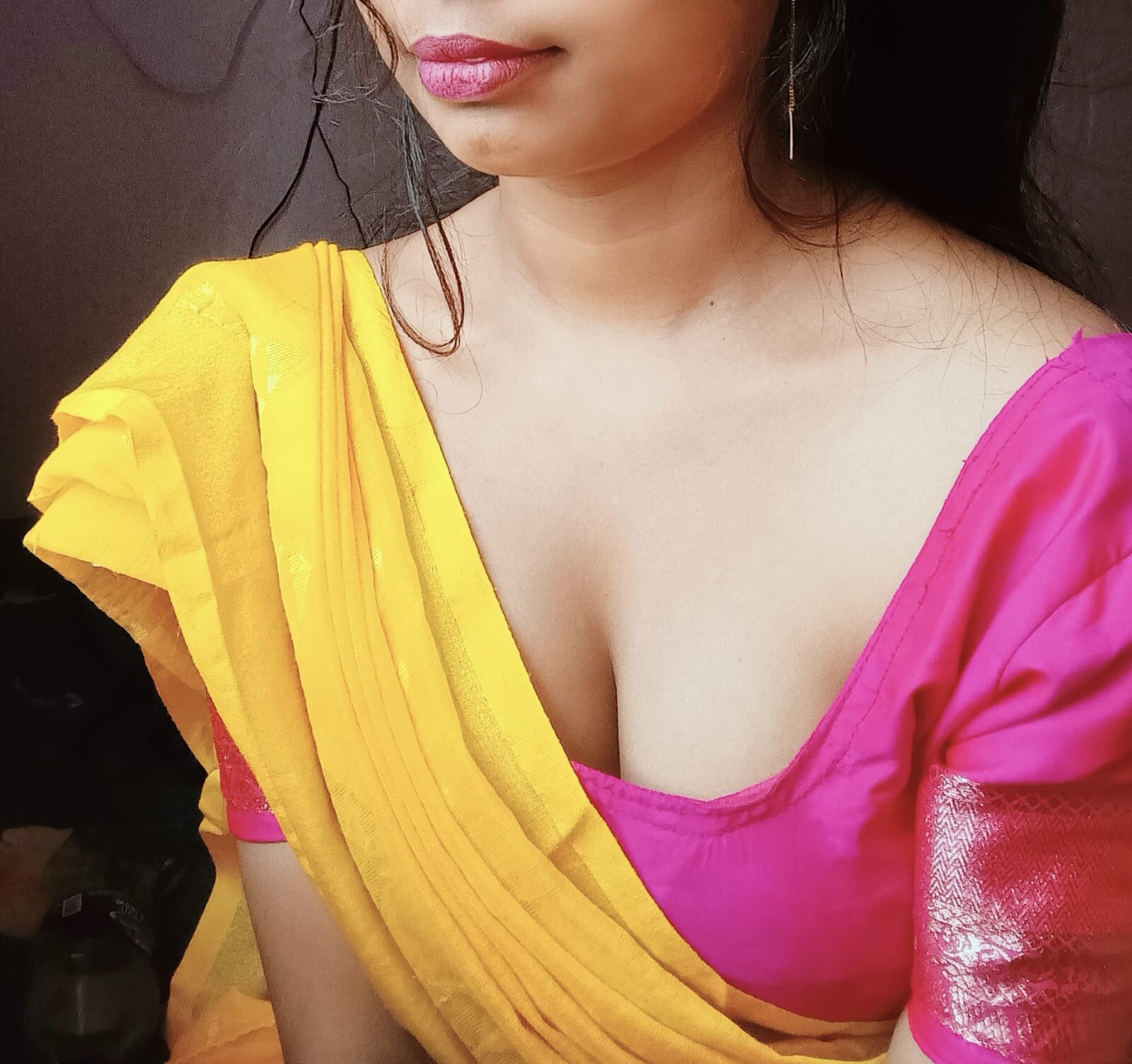 Hot_Sexy_Maaya