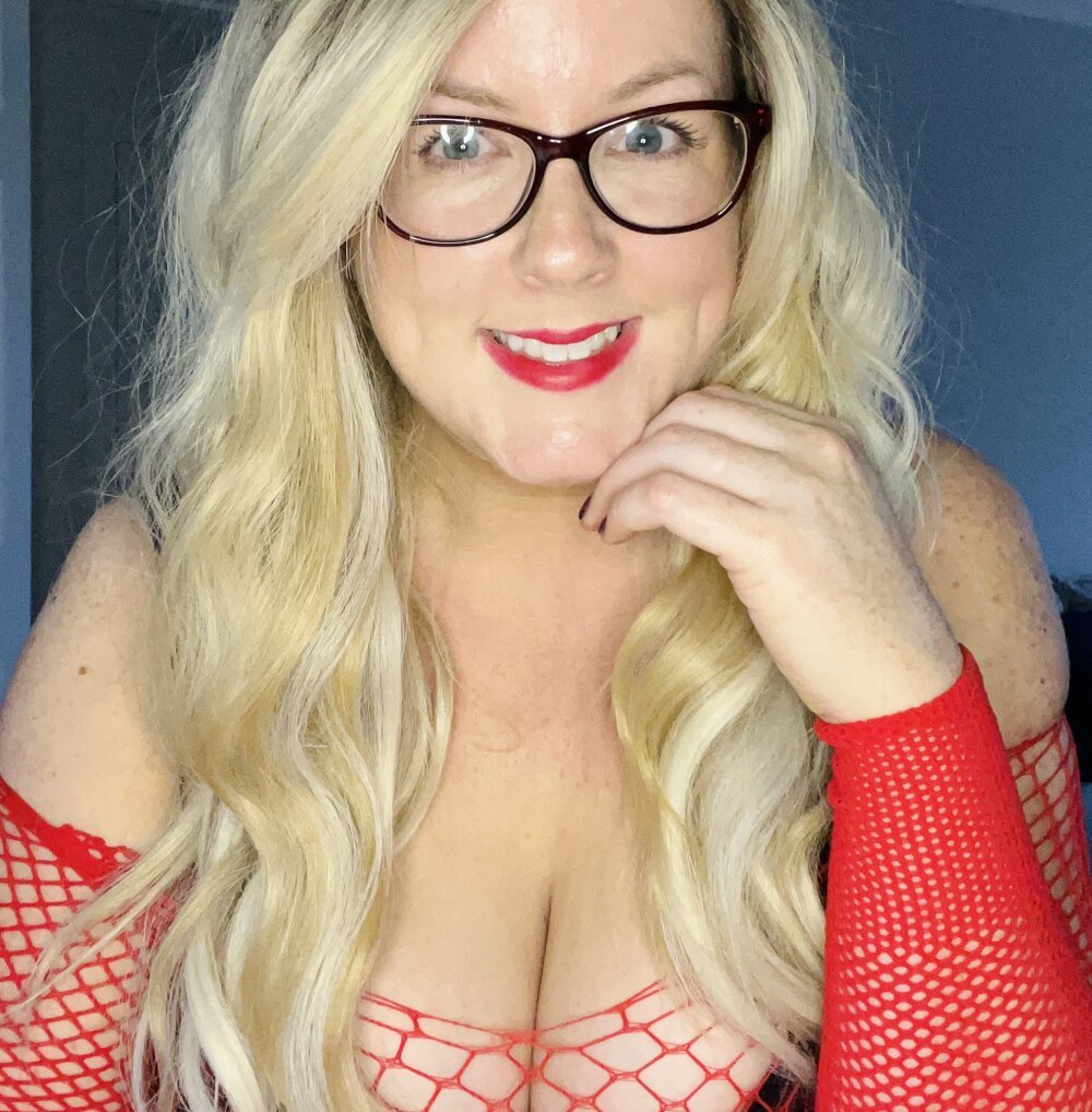 SEDUCTIVE-SCARLETT's Offline XXX Chat