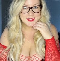 SEDUCTIVE-SCARLETT's Offline Chat Room