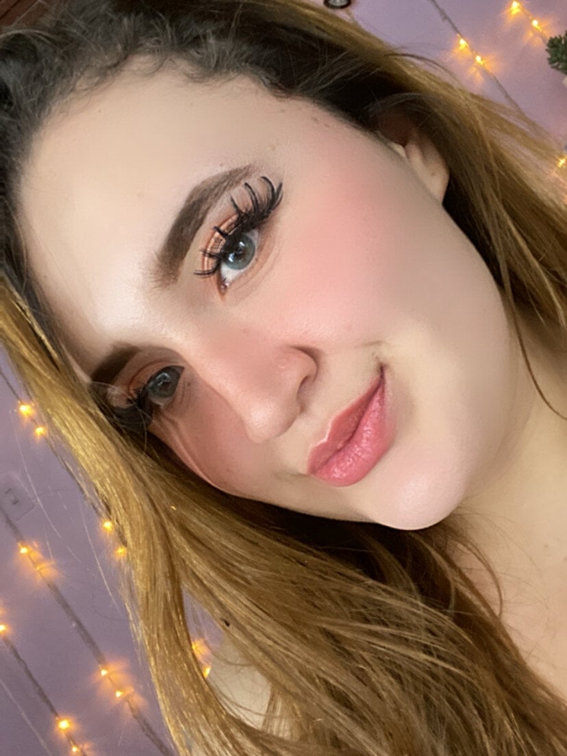 MaddyClark_ profile