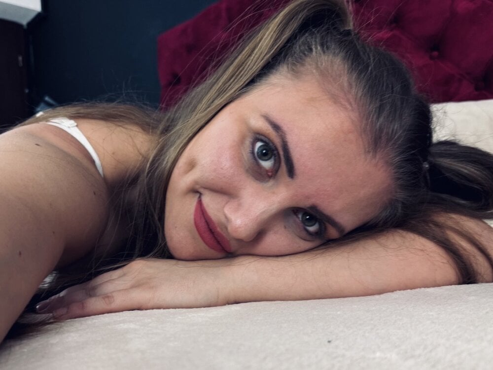RainyyDee profile