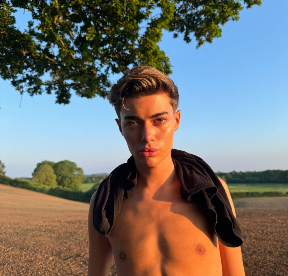 ryanry2024 profile