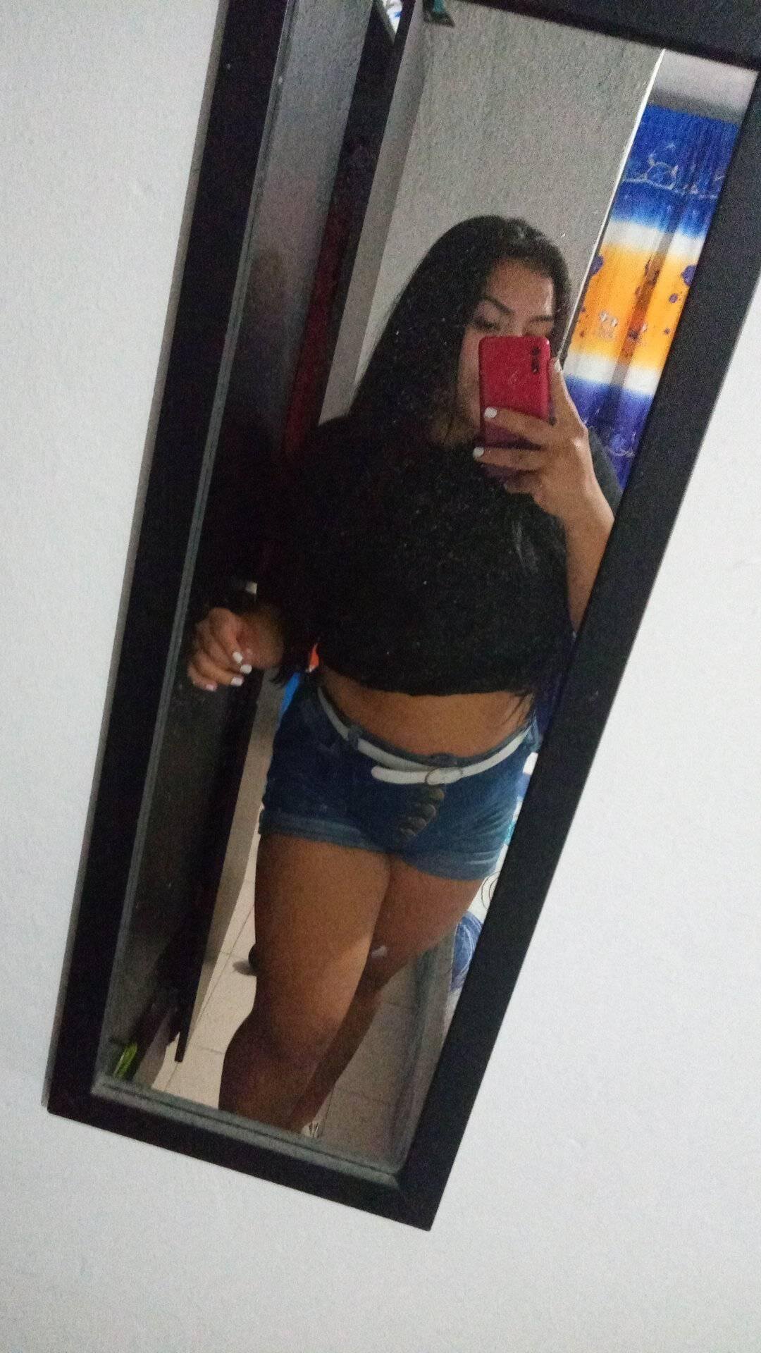 danielastone_
