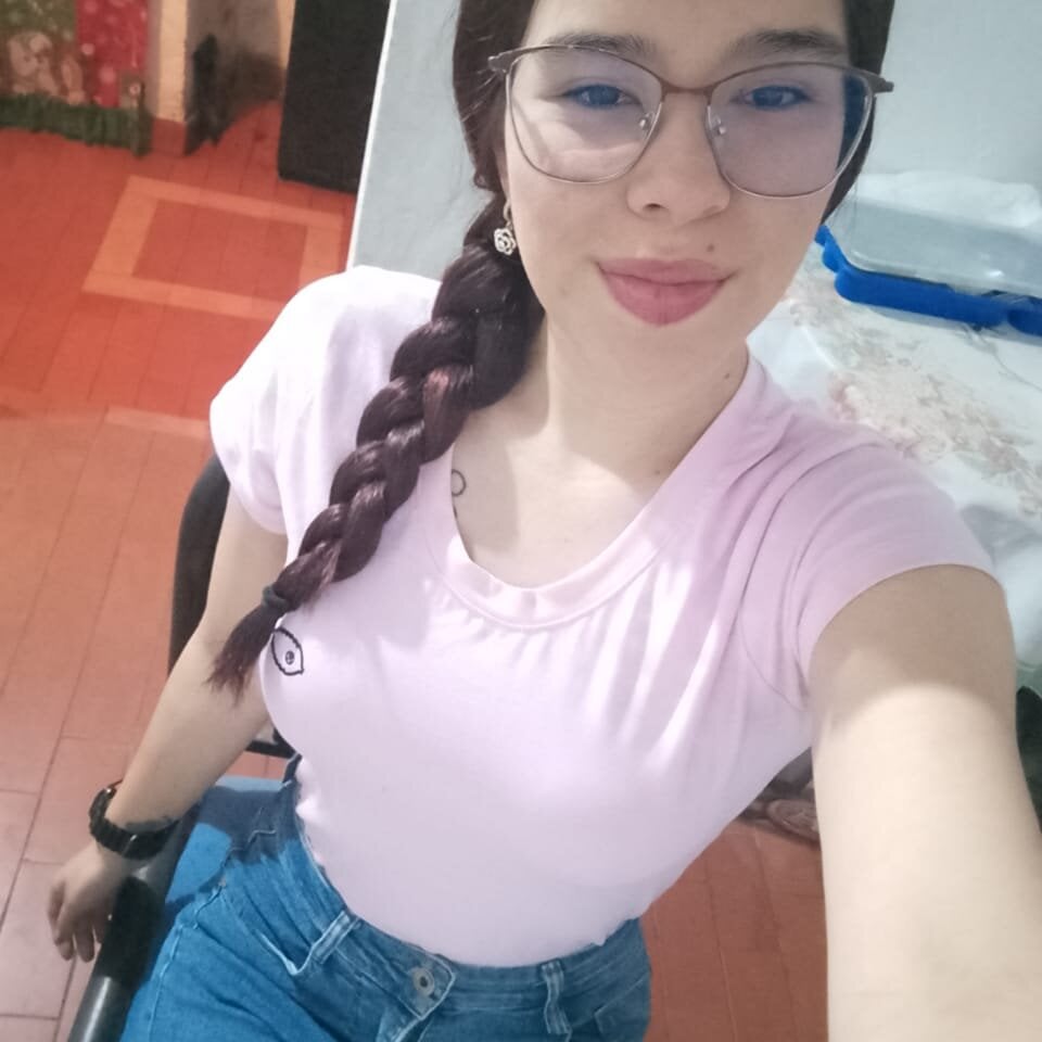 melodi_milk from stripchat