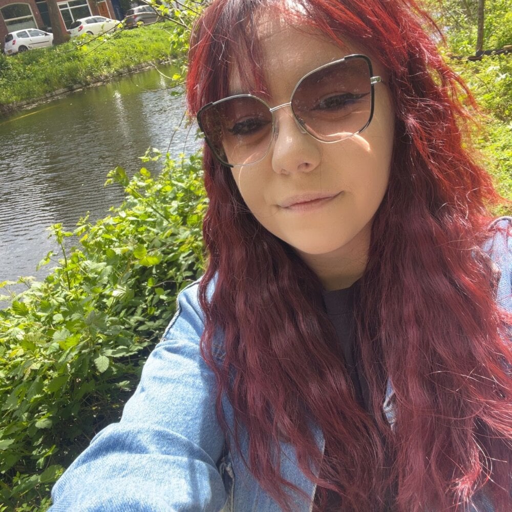 Live sex webcam photo for mada6389 #290041608