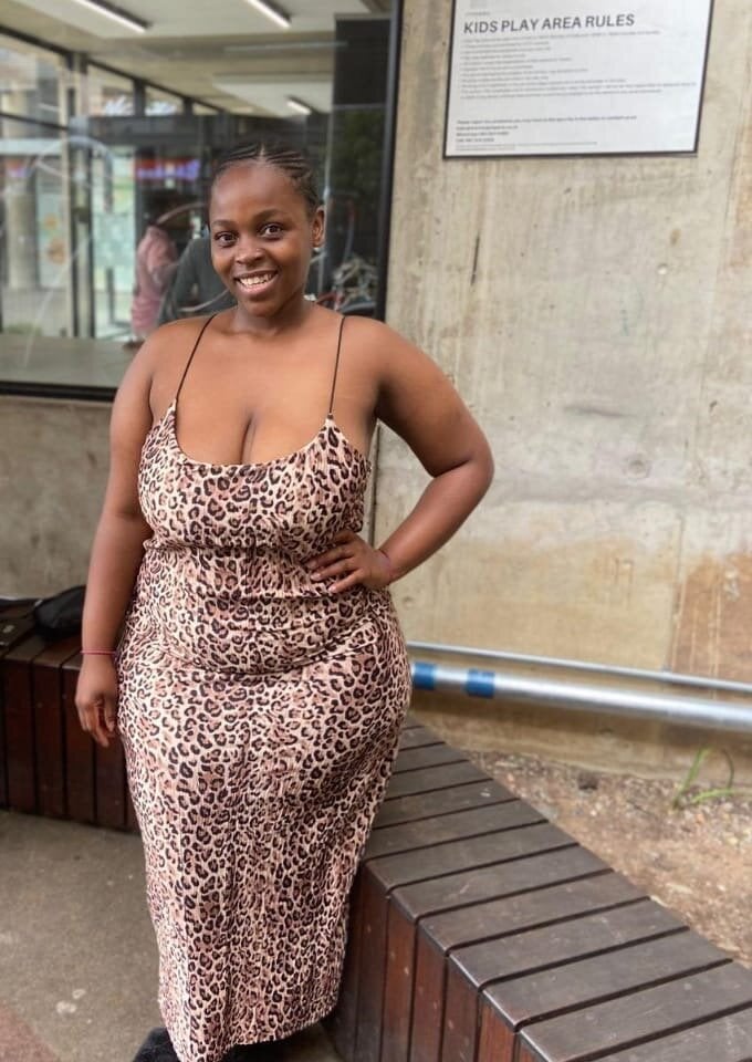 247camsex.com naturalcurves livesex profile in in-the-country-of-love-can-you-guess cams