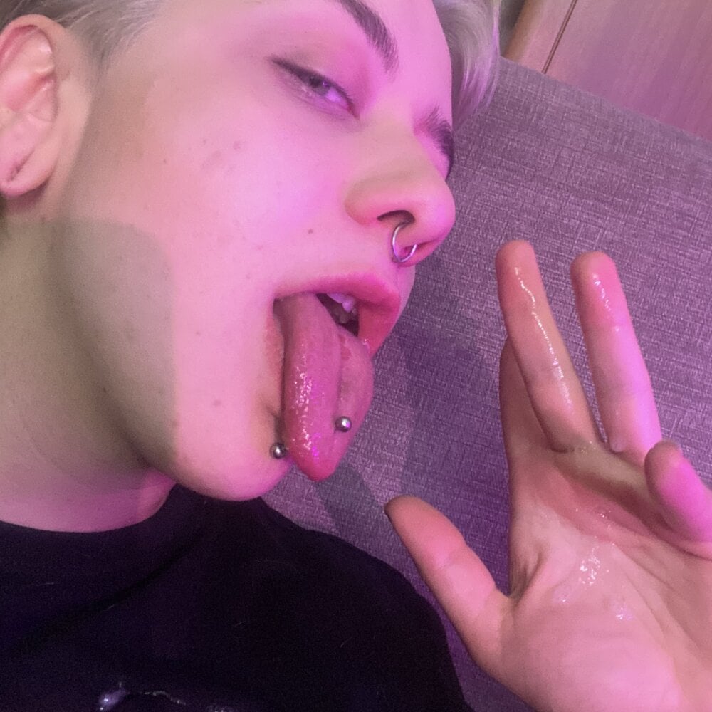Horny_Kitsune profile