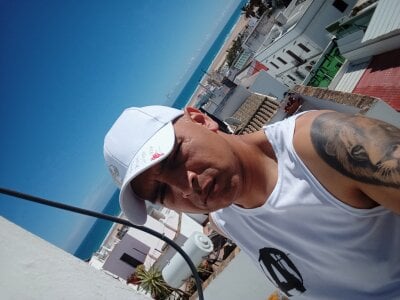 Jsfb1985 Male Mobile XXX Webcam