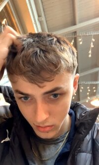 MaxTooHung's webcam live show