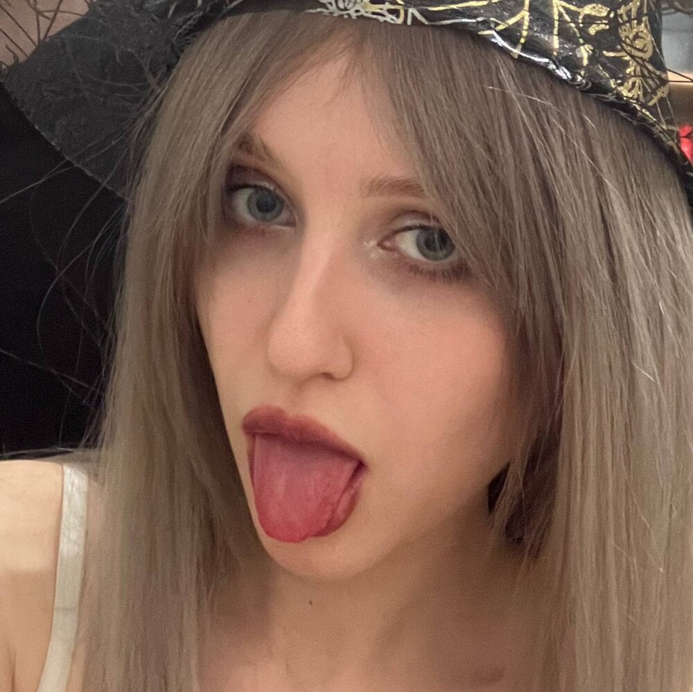 iluvcams.com kisschristie livesex profile in caucasian cams