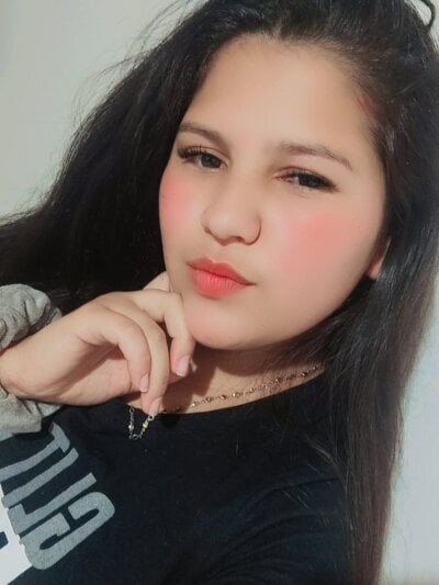 SammySmall_F_w