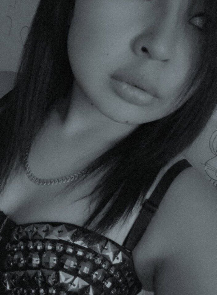 __Charlottte__ profile